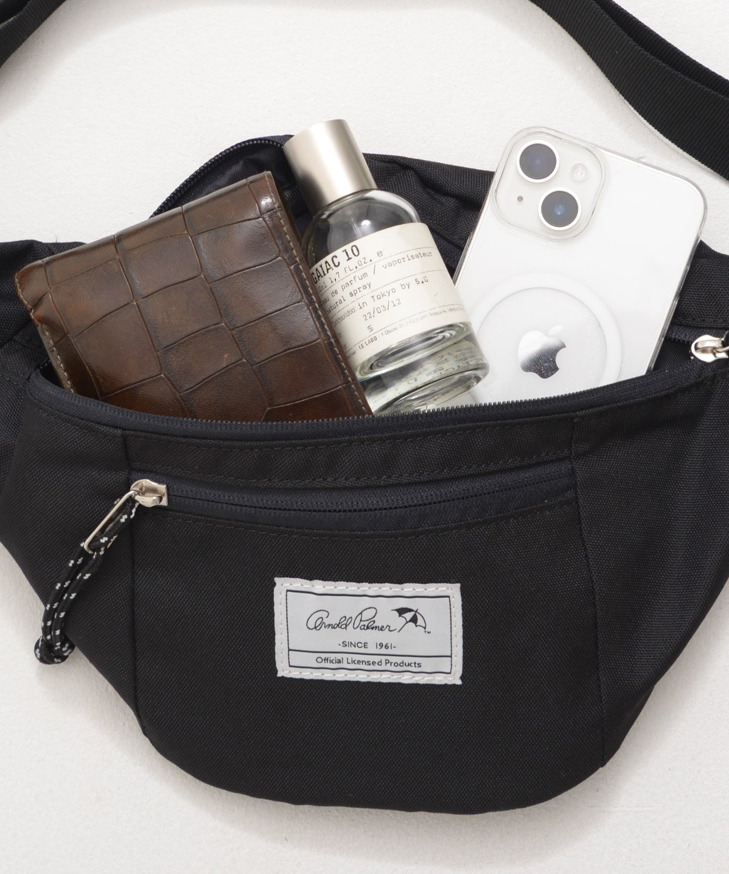 Arnold Palmer 10ポケット ボディバッグ